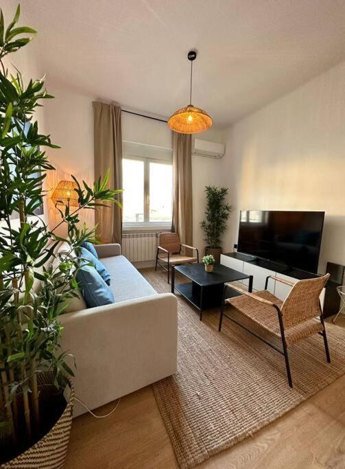 Nuevo Apt De Diseno Para 7Pax En Centro/La Latina Madrid Extérieur photo